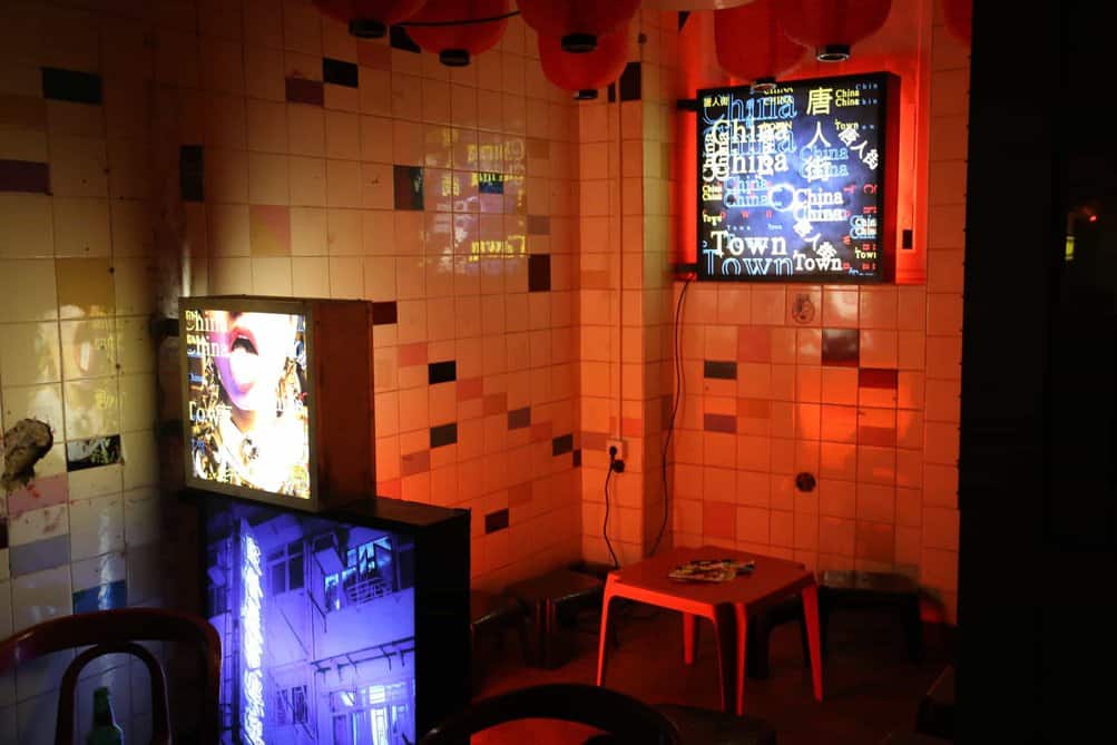 ONEQ オネキュー (China town cabaret) Chinatown Fair - Wikipedia